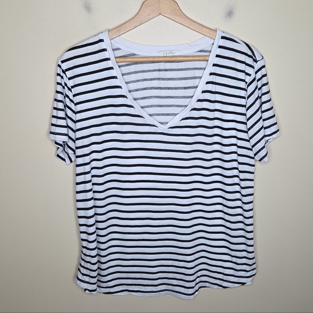 Z Supply Classic Black & White Striped V-neck Short Sleeve T-Shirt Size XL